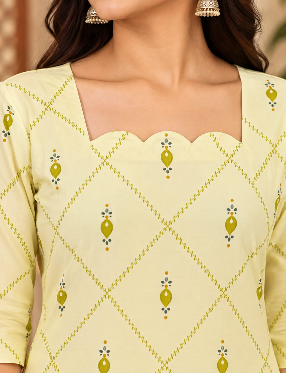 Half White Side Cut Kurti with Scalloped Neckline & Geometric Lattice Print HCK31